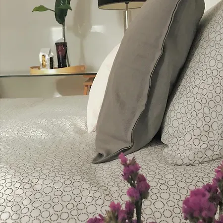 Baixa-chiado Cosy 5 Bedrooms Lägenhet *