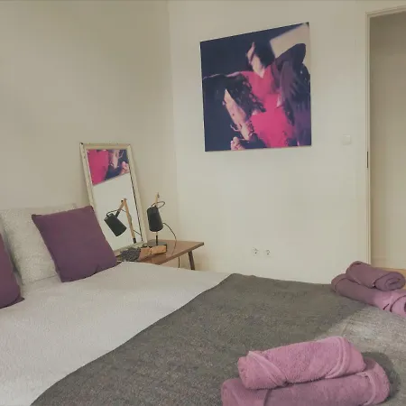 Baixa-chiado Cosy 5 Bedrooms * 리스본