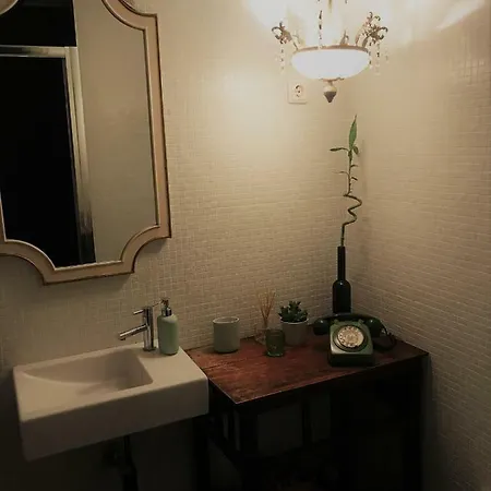 Baixa-chiado Cosy 5 Bedrooms Lisbona