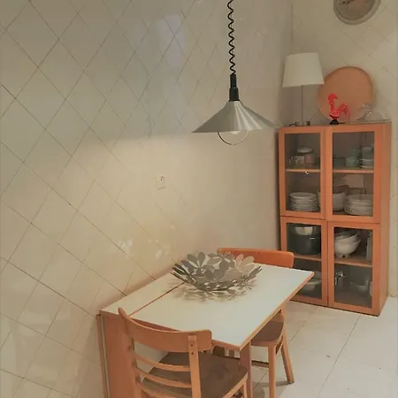 Baixa-chiado Cosy 5 Bedrooms Appartamento