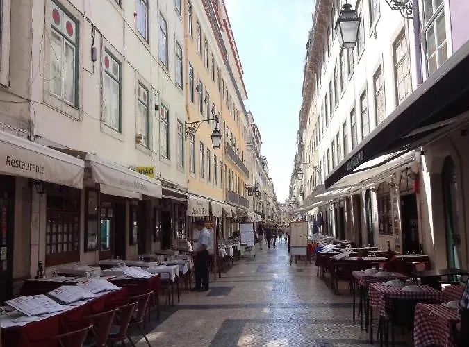 아파트 Baixa-chiado Cosy 5 Bedrooms