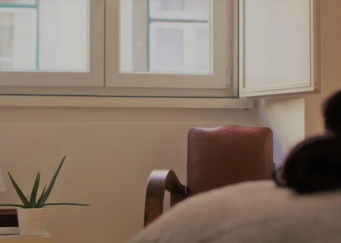 Baixa-chiado Cosy 5 Bedrooms * 리스본
